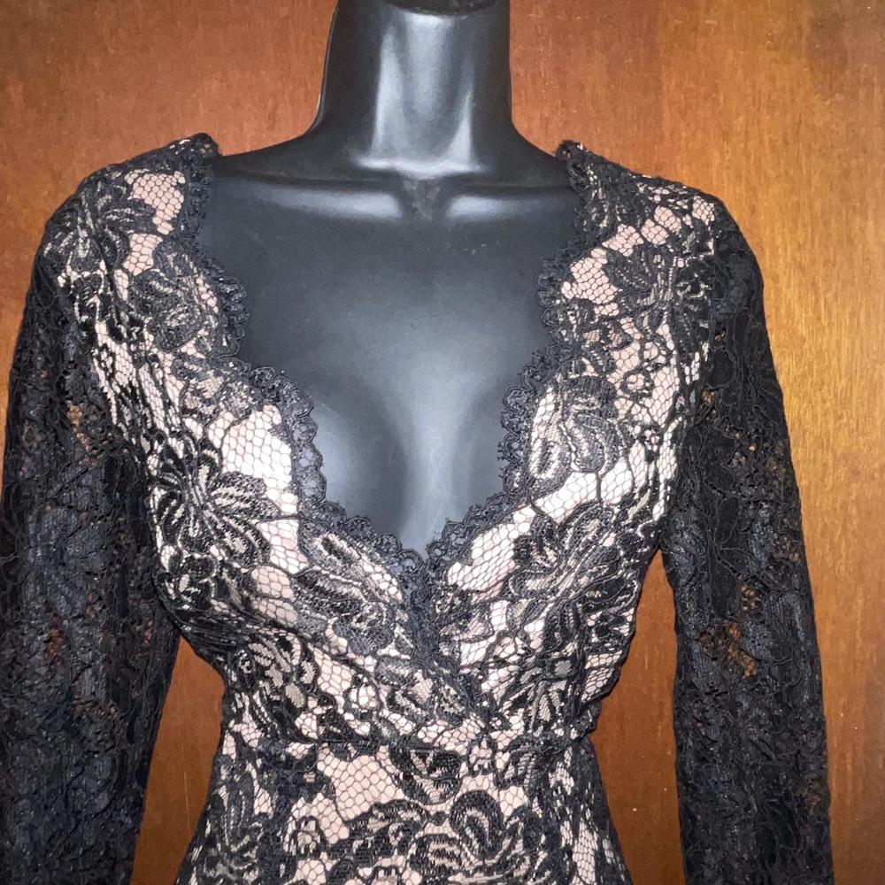 Forever 21 Black Lace Dress
